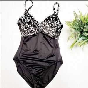 Miraclesuit Black and White One Piece Swimsuit 12